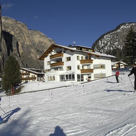 Residence Villa Funtanes Selva di Val Gardena Luaran gambar